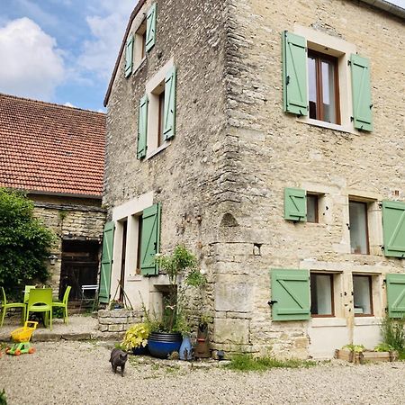Villa Rue De La Tour Du Pin Fontaine-Française Esterno foto